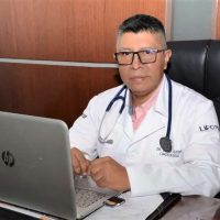 Dr. Edgar Quispe Dr. Edgar Quispe